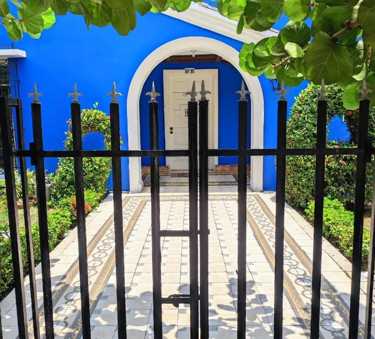 La Casa Azul Apartment Cartagena 0*,  Colombia